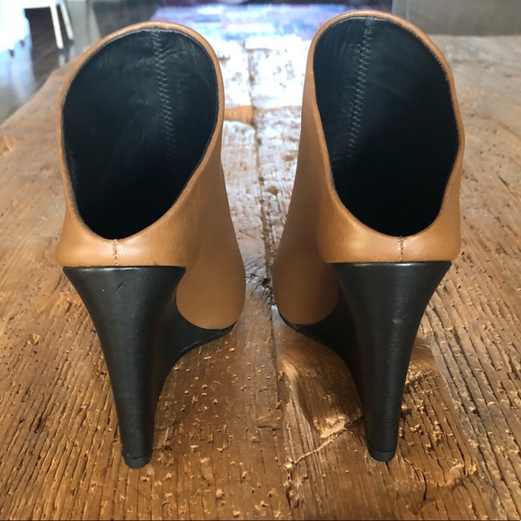 Vince Leather Wedge Slides - Picture 4 of 4